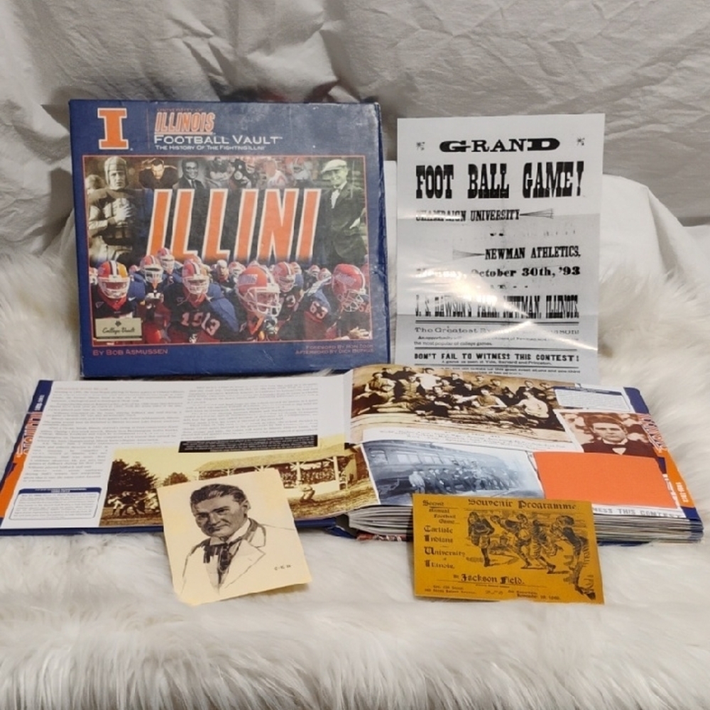 Illinois Football Vault The History Of The Fighting Illini #70 CRATE